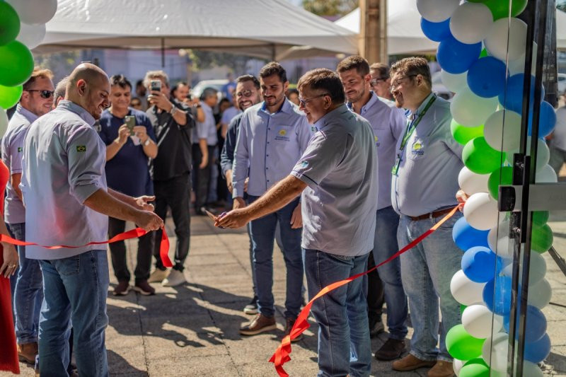 COOASGO inaugura nova loja agropecuária em São Gabriel do Oeste