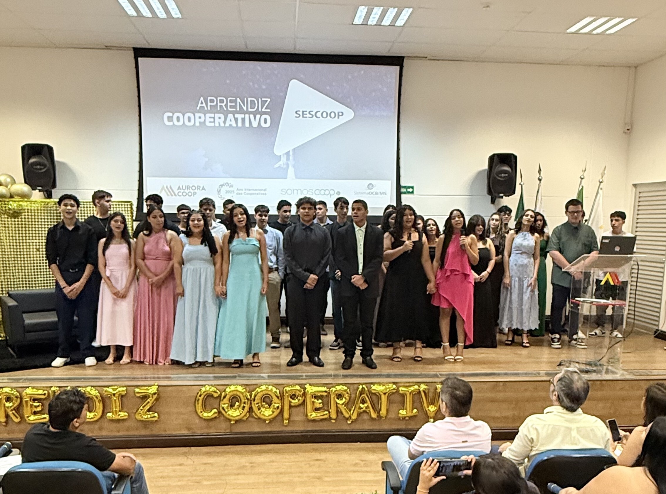 Formatura celebra jovens do Programa Aprendiz Cooperativo em São Gabriel do Oeste