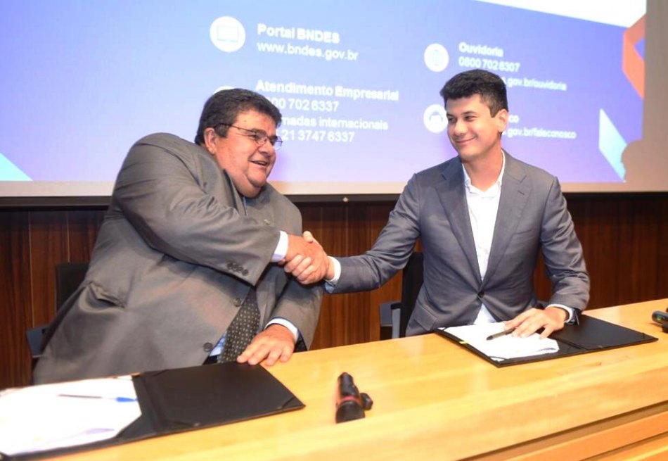 OCB e BNDES assinam acordo de cooperacão