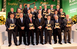 Sistema OCB recebe Troféu Brasil Expodireto 2014