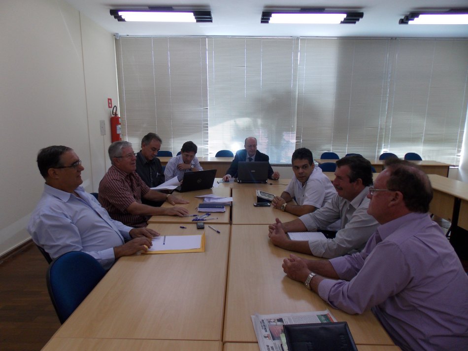 Cooperativas de Infraestrutura se reúnem na OCB/MS