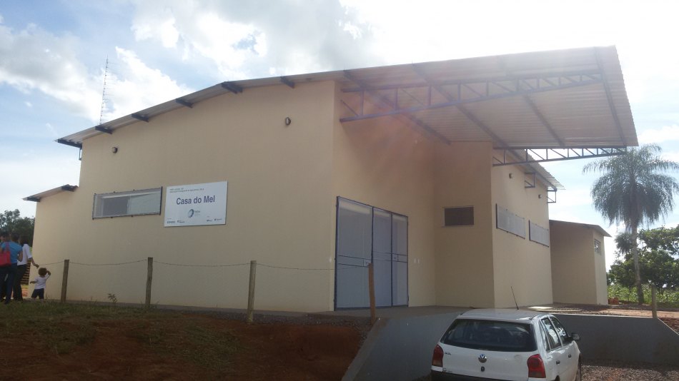 Cooperativa inaugura Casa do Mel