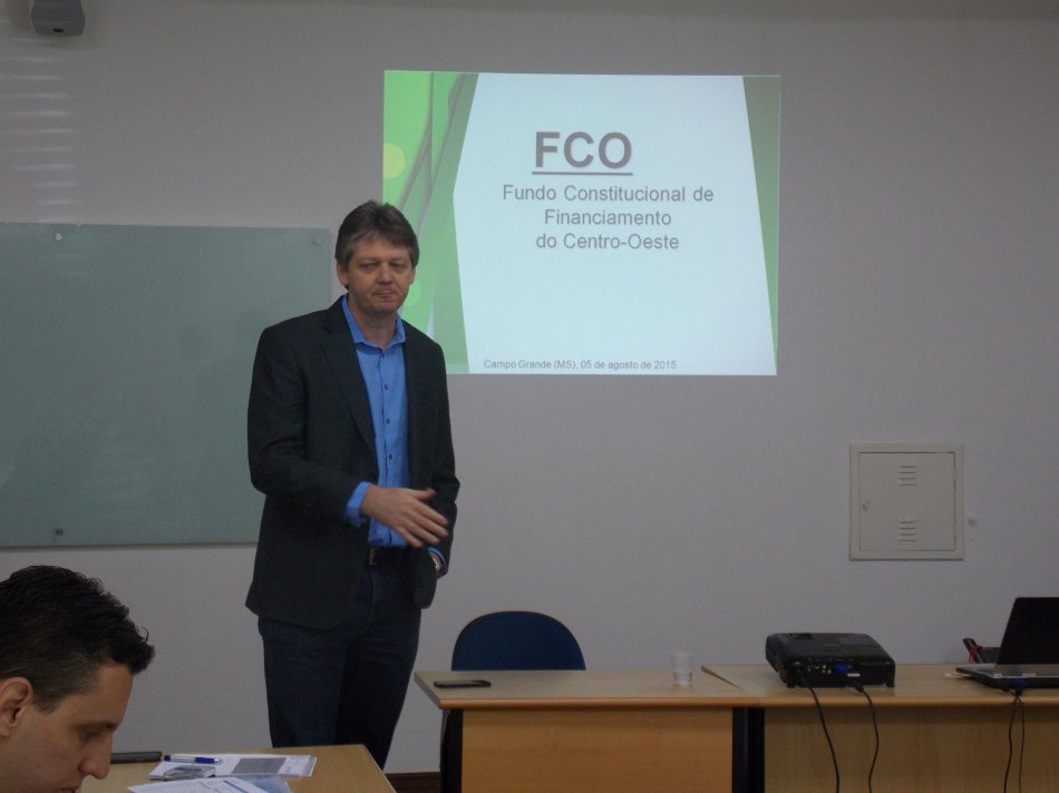 Capacitacão sobre Formulacão da Estratégia e Estruturacão de Projetos da Região CO
