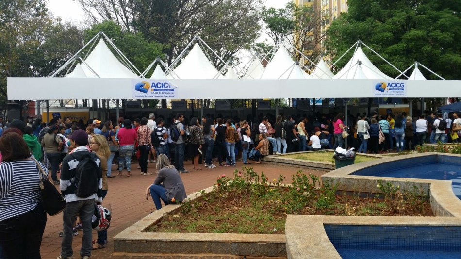 1º Feirão do Emprego atende mais de 4 mil pessoas pela manhã
