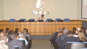 Presidentes e superintendentes discutem prioridades para 2016