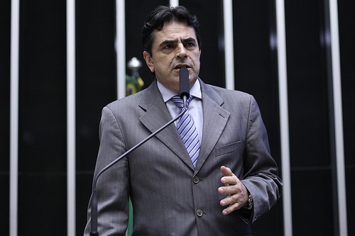 Câmara inicia discussão do PLP 100/2011