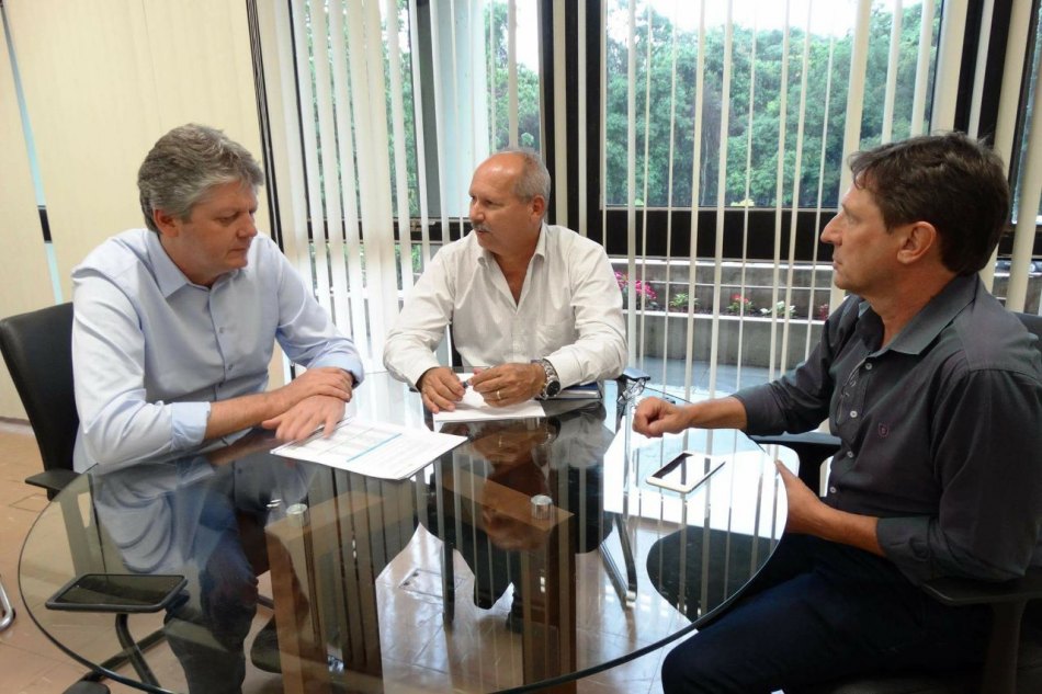 Semagro recebe Sistema OCB/MS para tratar de demandas e fomento à categoria no Estado