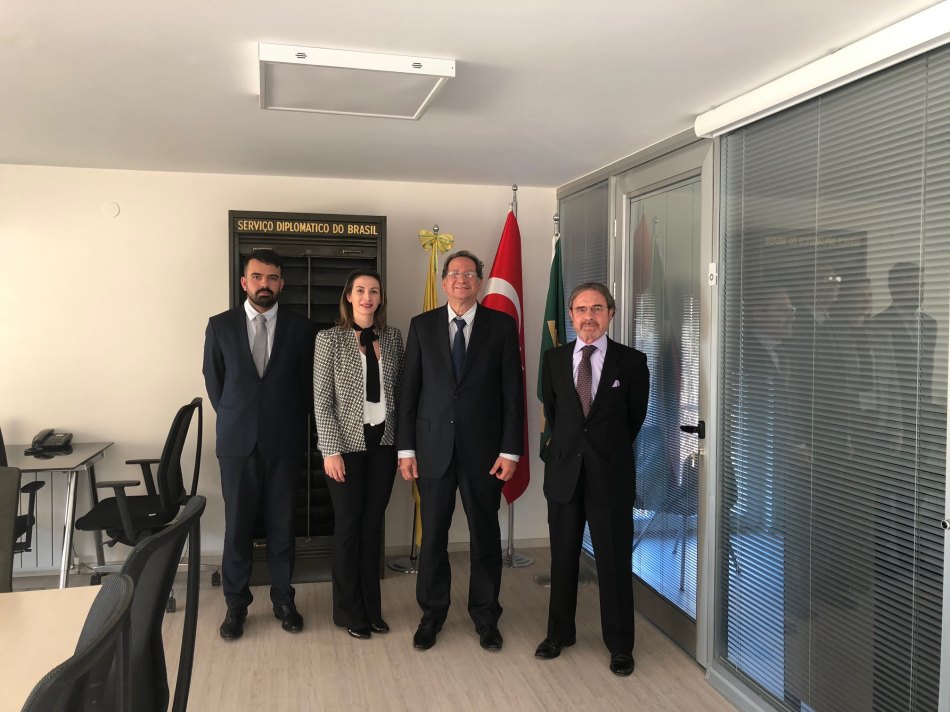 Comitiva da OCB é recebida pelo embaixador do Brasil na Turquia