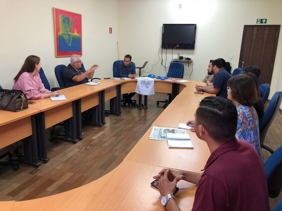 Cooperativas de Campo Grande se mobilizam para realizacão do Dia C - Dia de Cooperar