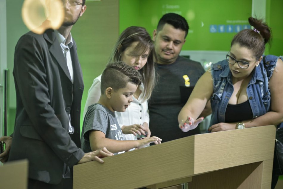Sicredi inaugura primeira agência no shopping em Campo Grande