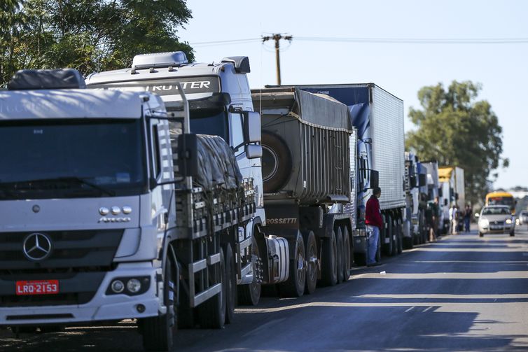 Câmara aprova marco regulatório do transporte de cargas