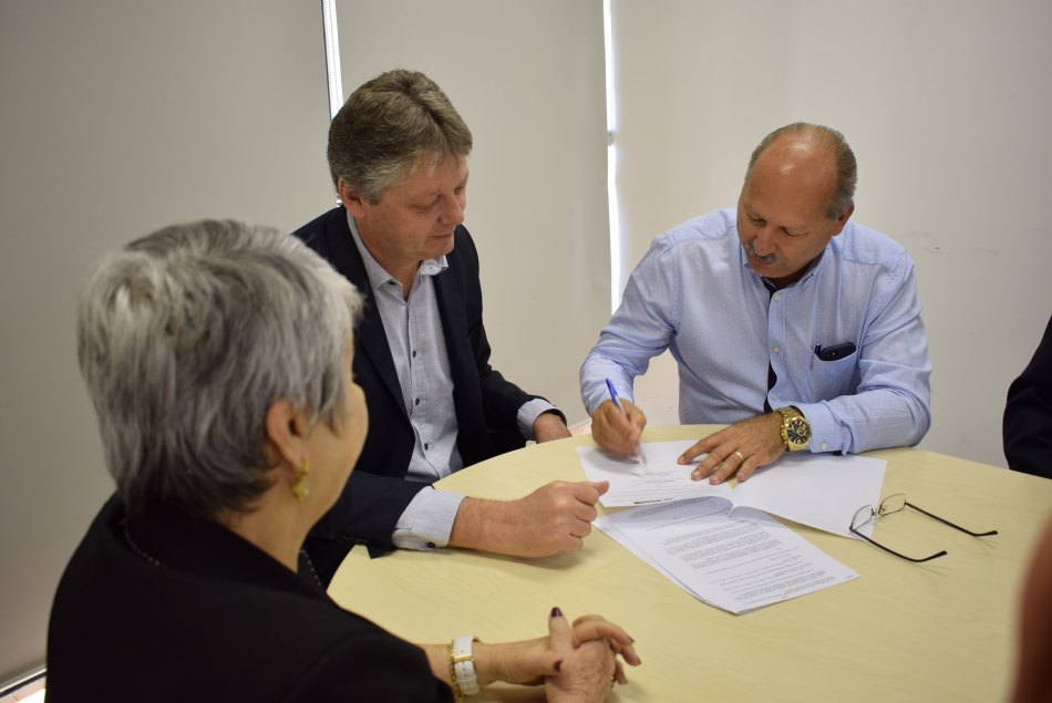 Sistema OCB/MS renova Acordo de Cooperacão Técnica com o Governo do Estado
