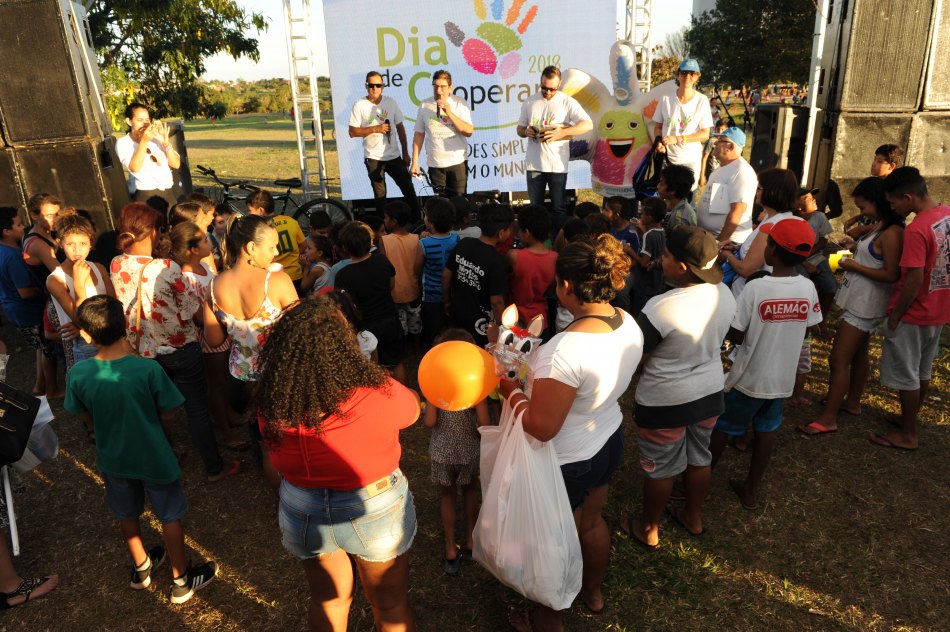 Celebracão do Dia C mostra a forca das atitudes simples