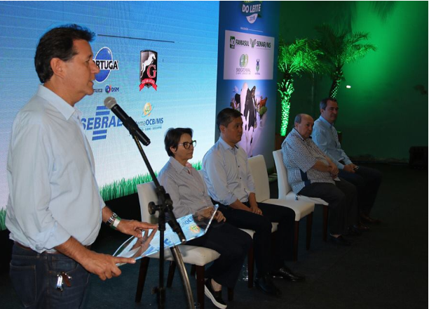 Encontro Técnico do Leite reúne 700 produtores em dia de capacitacões
