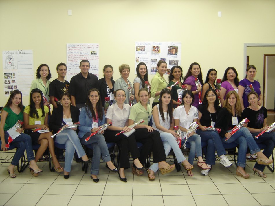 Secretárias de cooperativas de MS participam de seminário