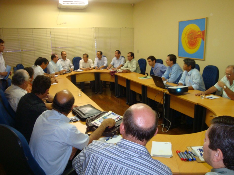 OCB/MS recebe visita da missão chinesa