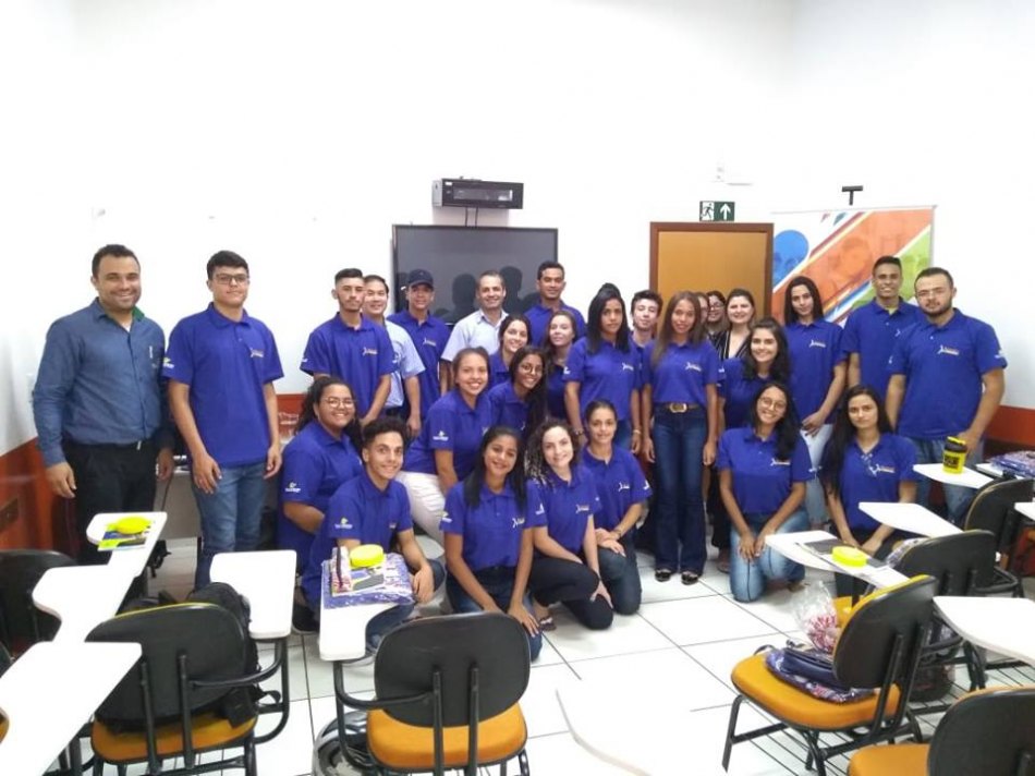 Nova turma do Aprendiz Cooperativo comeca em Naviraí