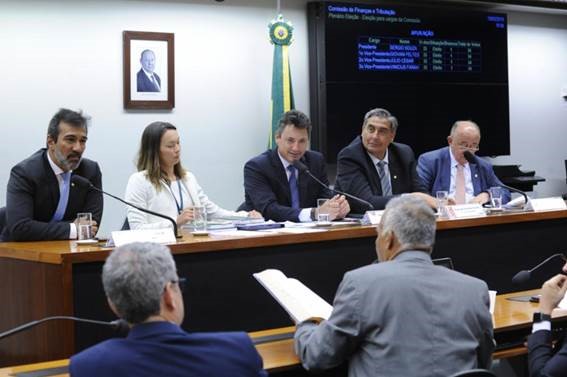 Diretor da Frencoop assume Comissão de Financas e Tributacão