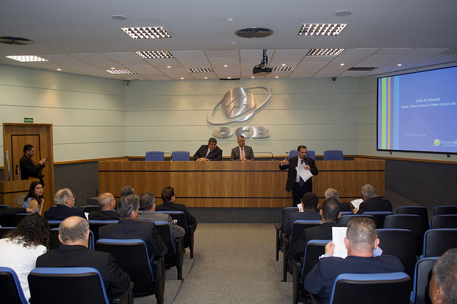 OCB se reúne com parlamentares do Centro-Oeste