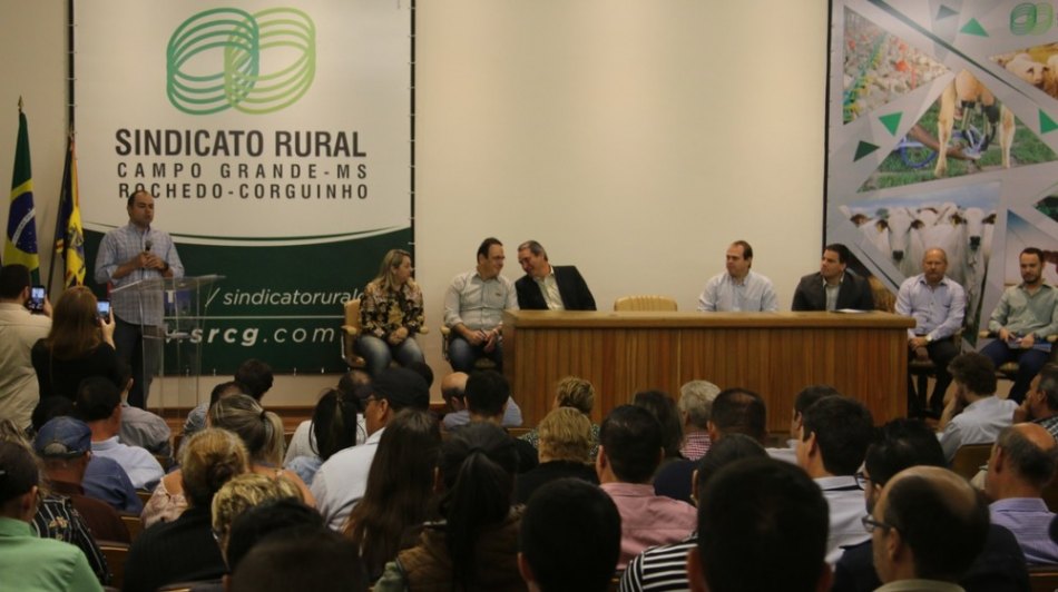 Encontro Técnico reúne mais de 100 produtores de leite do Estado