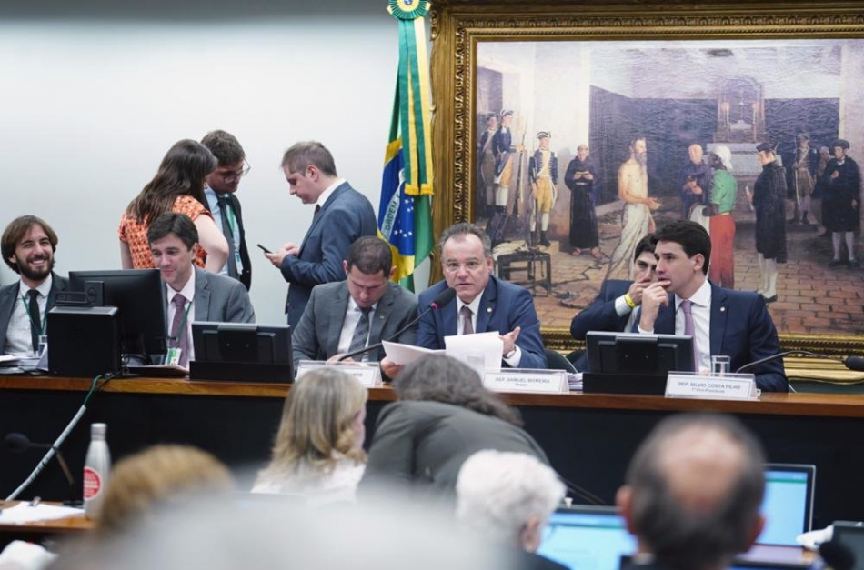 Texto aprovado na Comissão Especial da Reforma da Previdência garante direitos das cooperativas