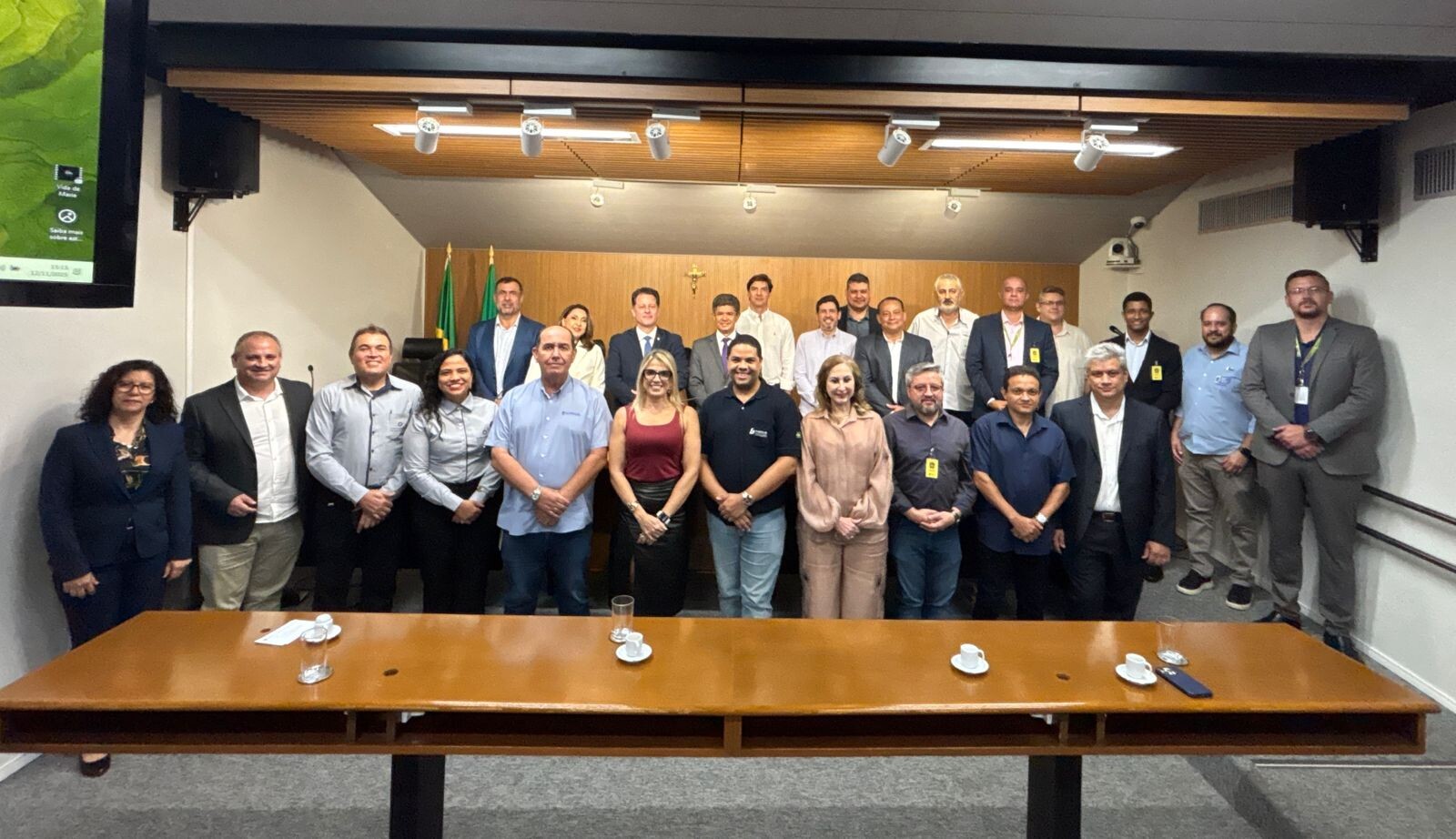 Sistema OCB/MS representa o cooperativismo na 1ª Frente Parlamentar do Varejo do Brasil