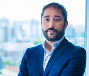 Sicredi supera marca de R$ 100 bilhões em crédito para associados