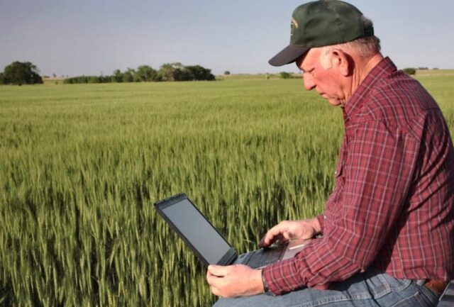 Sancionadas leis da conectividade rural