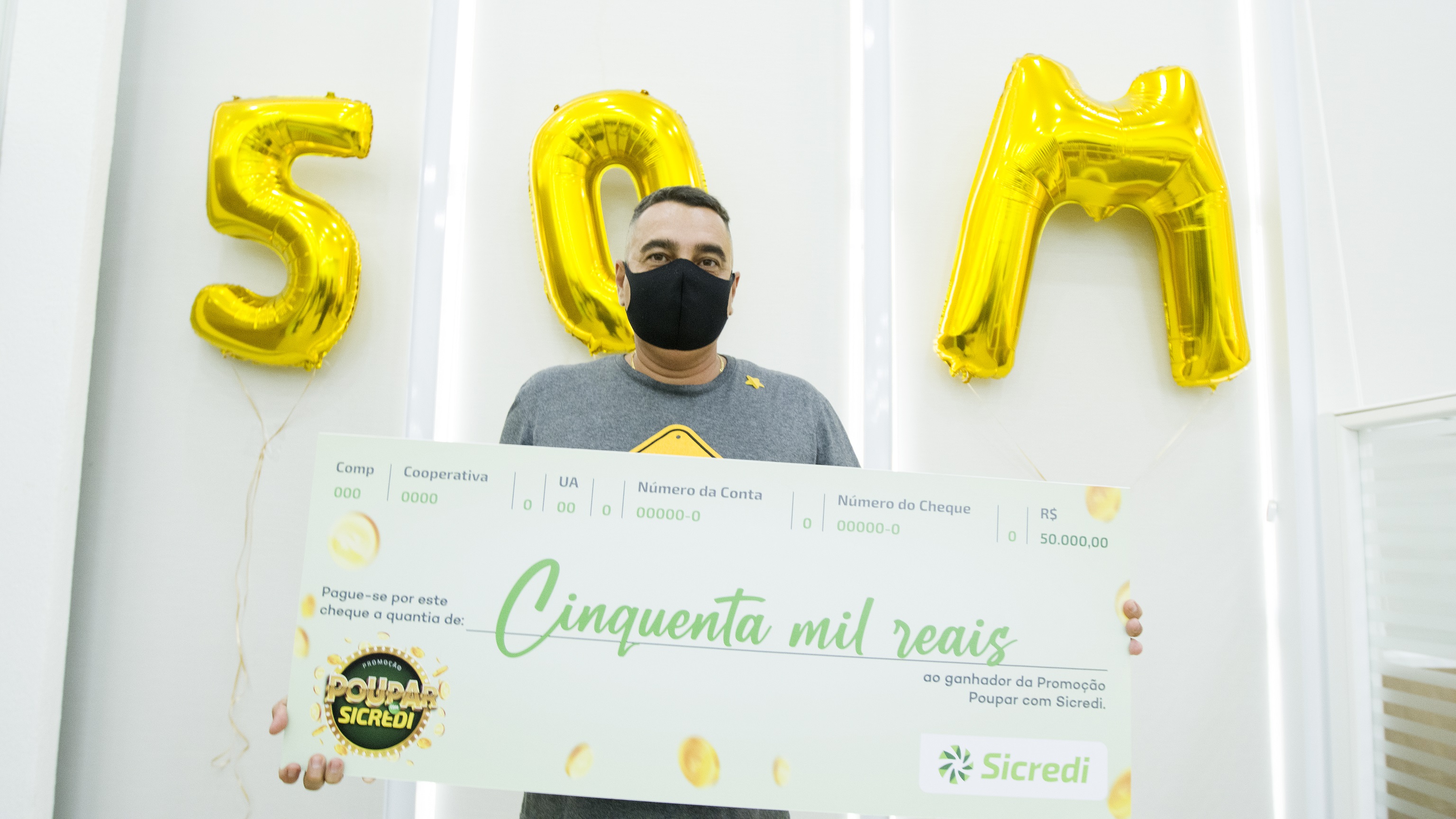 Sicredi sorteia mais de R$ 1,5 milhão em prêmios em campanha que estimula o ato de poupar