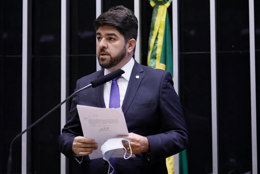 Câmara aprova modificações sobre MP de programa emergencial